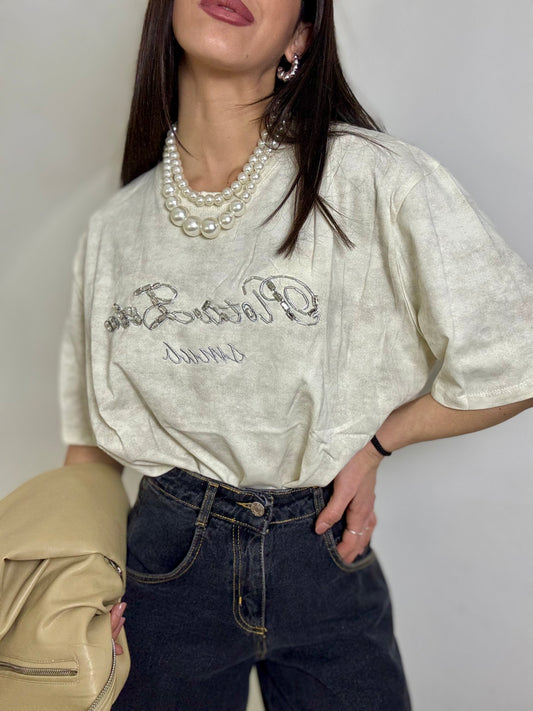 T-shirt over Lost