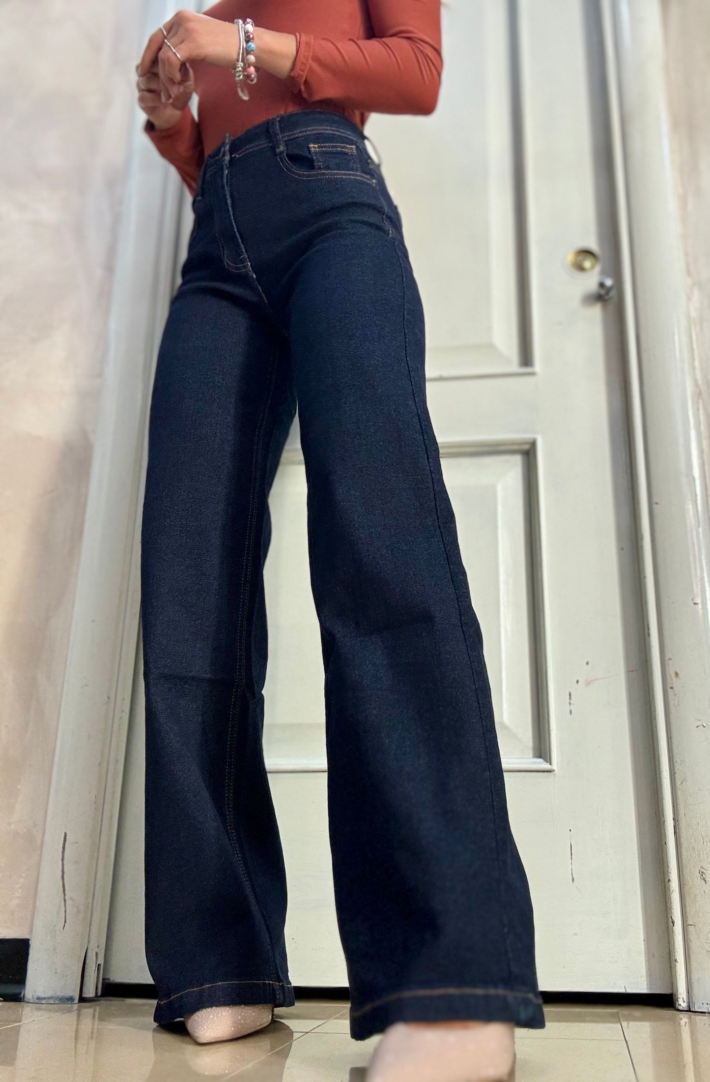 Wide leg