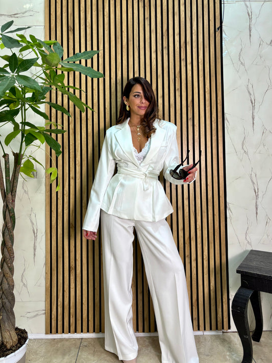 Tailleur Nubi