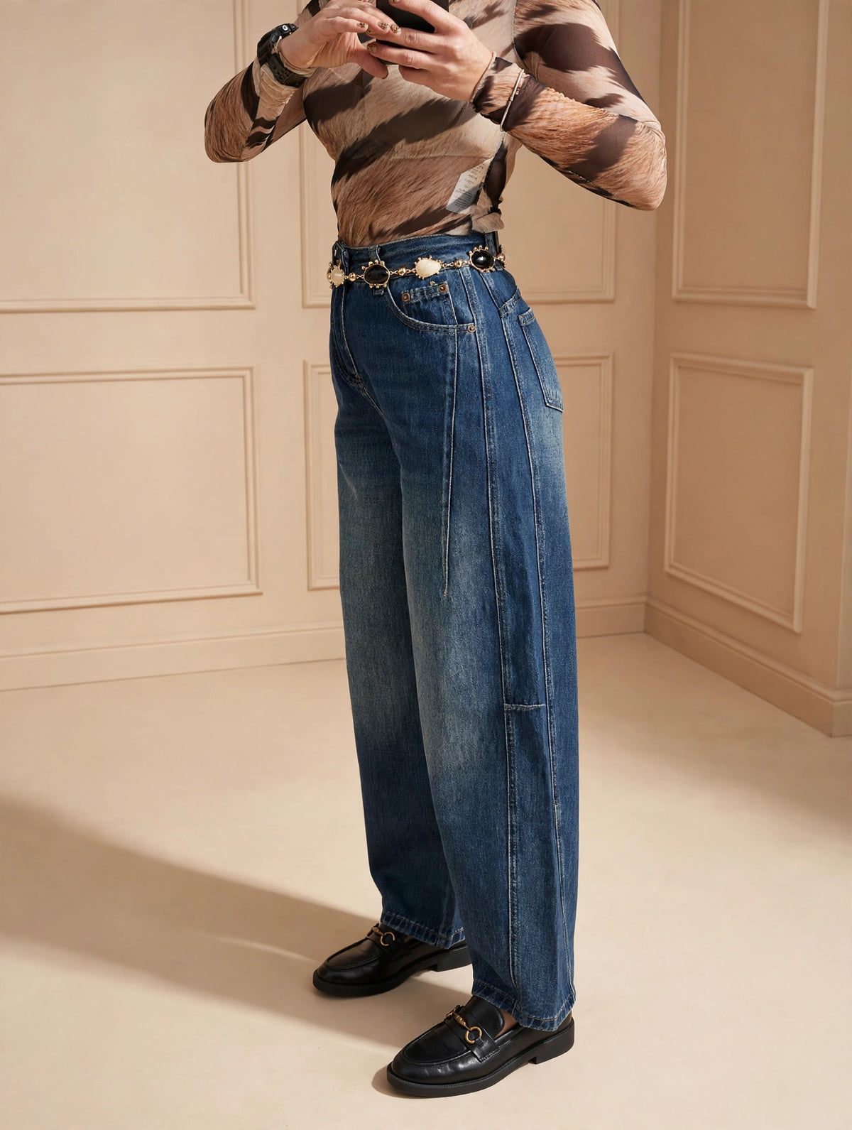 Barrel jeans