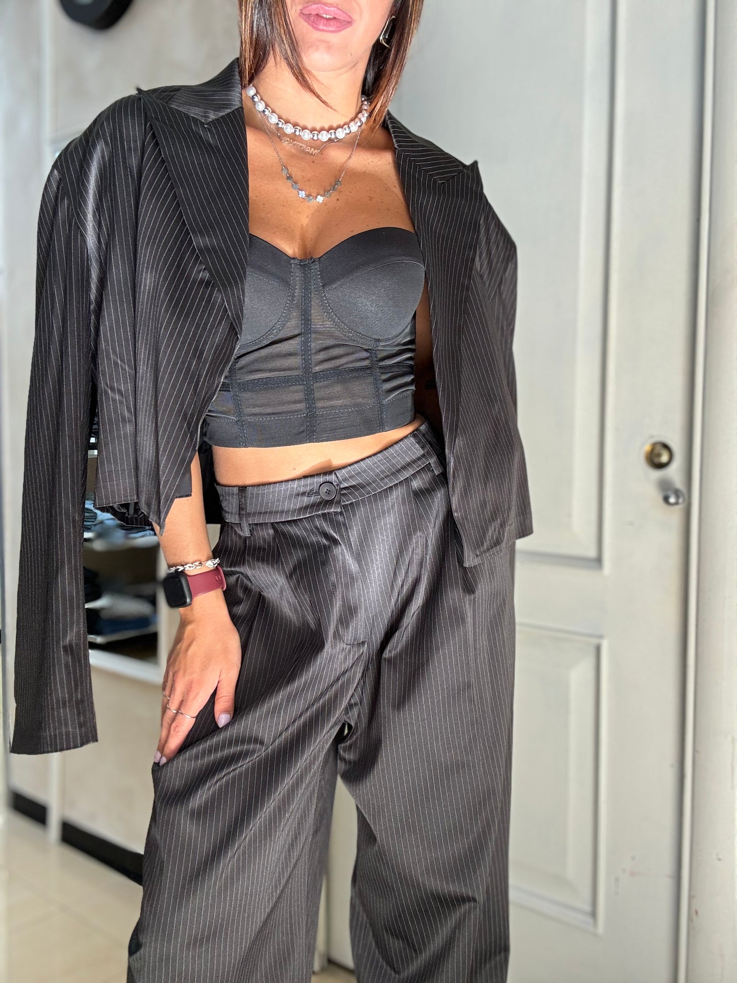 TOP BLACK