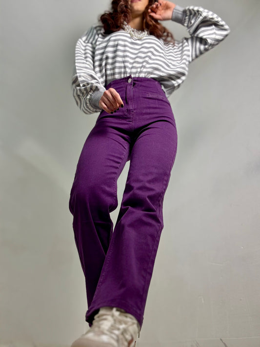 WIDE VIOLET