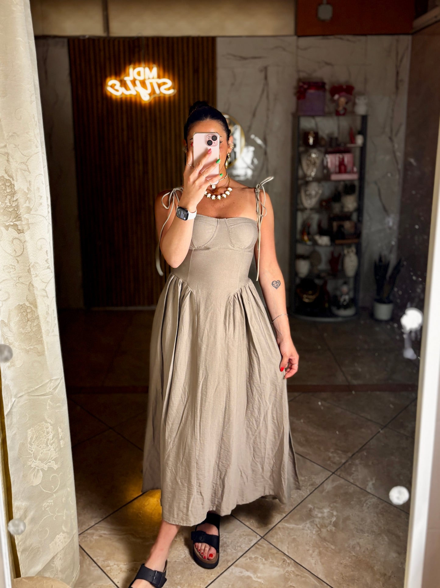Dress Moma