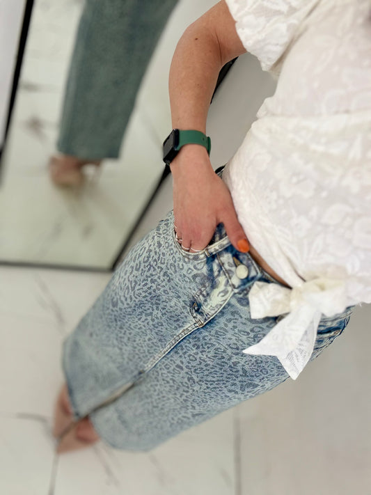 Long Skirts Leo