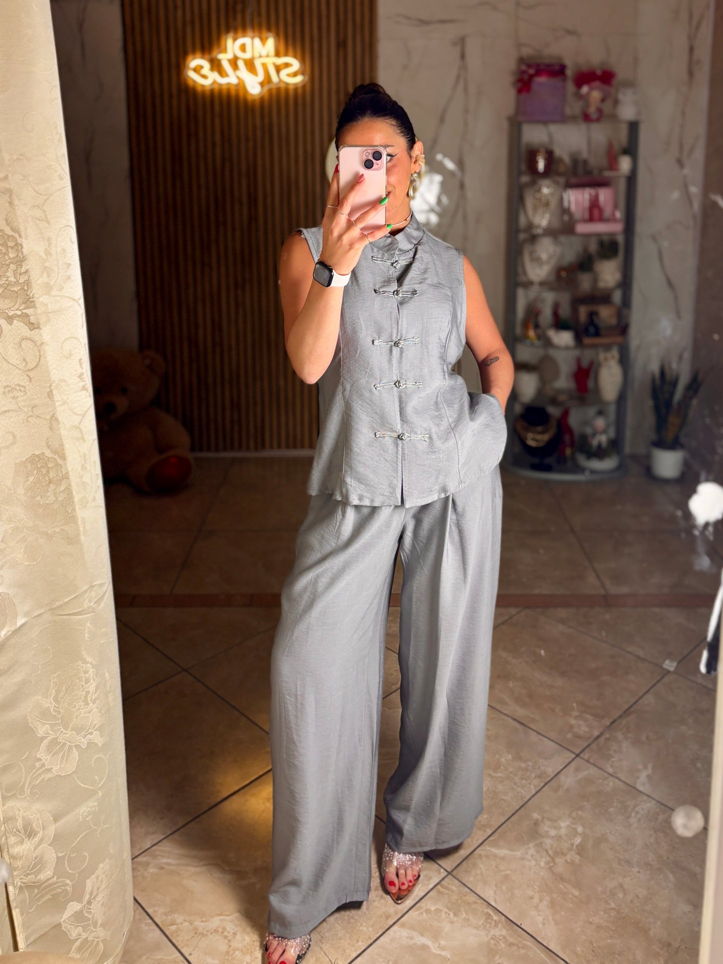 Set Madame