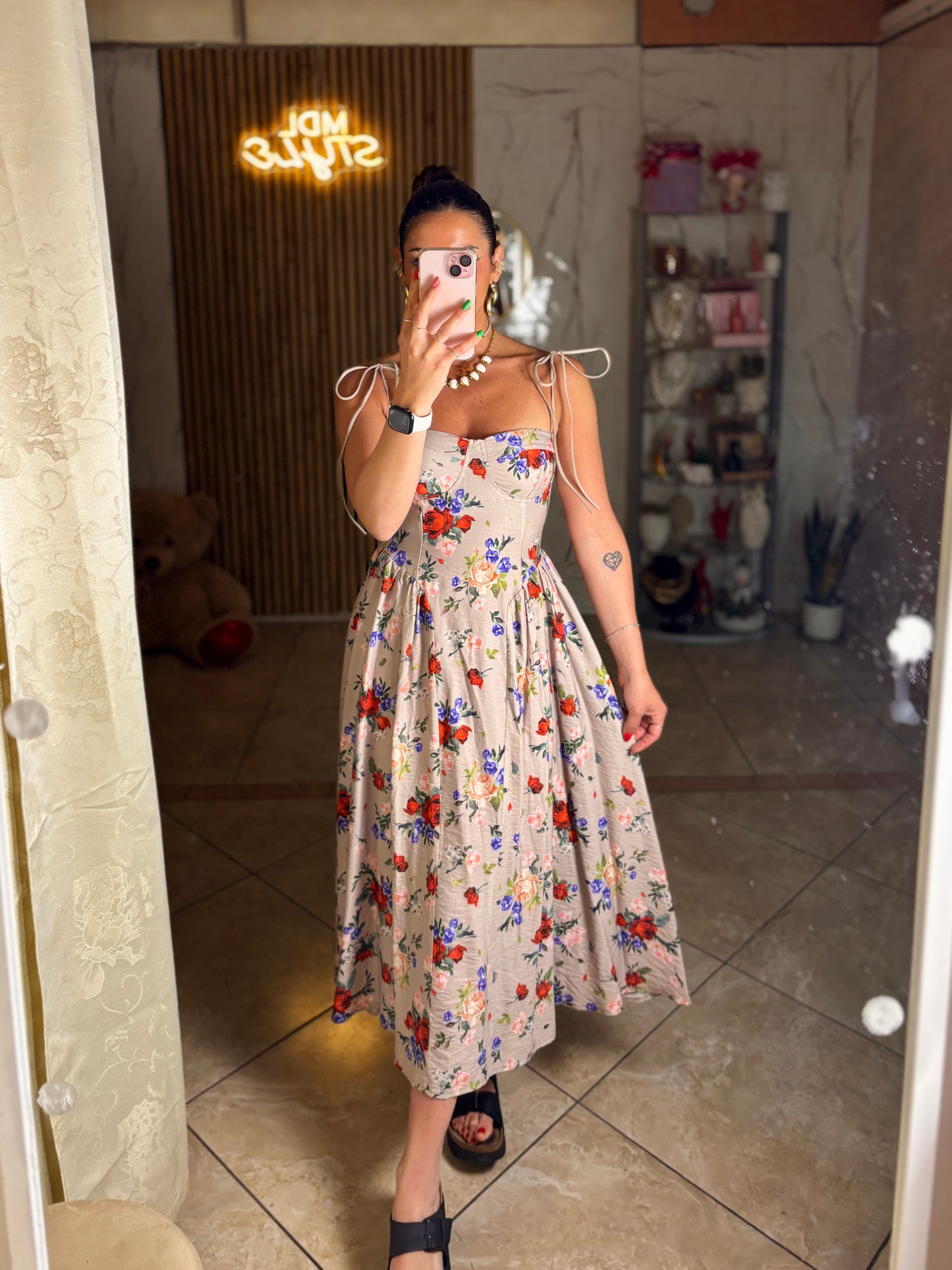 Dress Moma
