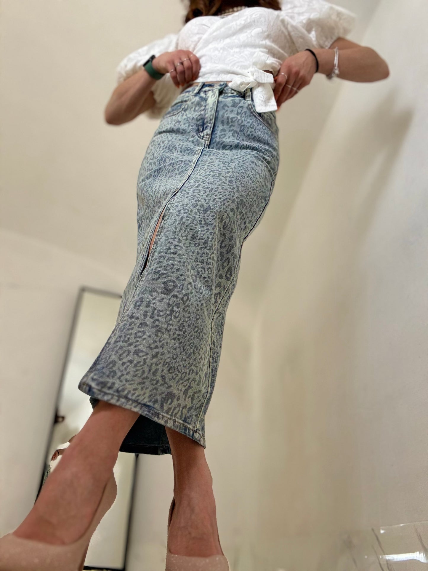 Long Skirts Leo