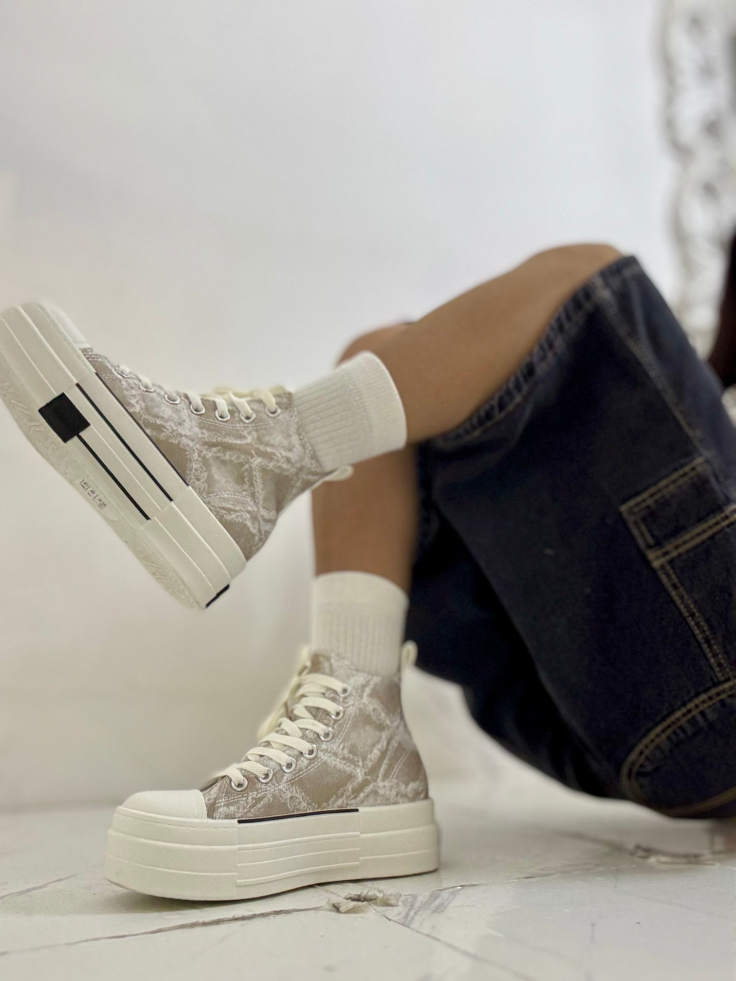 Conv Denim